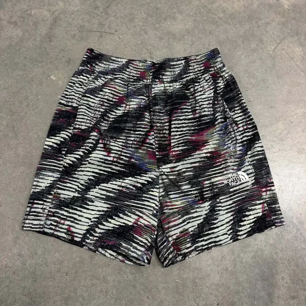 The North Face Men's Class V Pathfinder Printed Shorts
